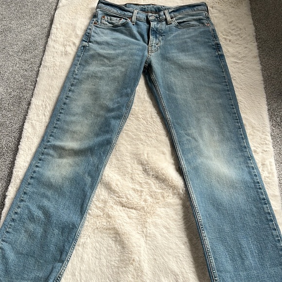 Men’s Levi’s 514 - Straight Fit - Picture 4 of 6